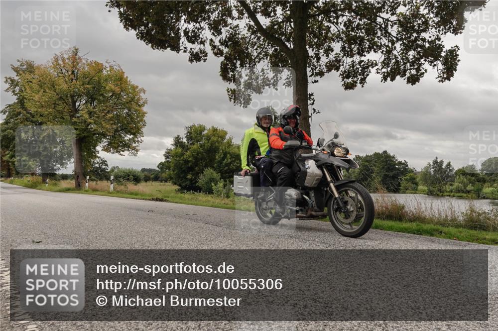 30.08.2026 - Elbe Triathlon Hamburg Michael Burmester http://msf.ph/oto/10055306 30.08.2026 11:30:07 Radfahren  meine-sportfotos.de
