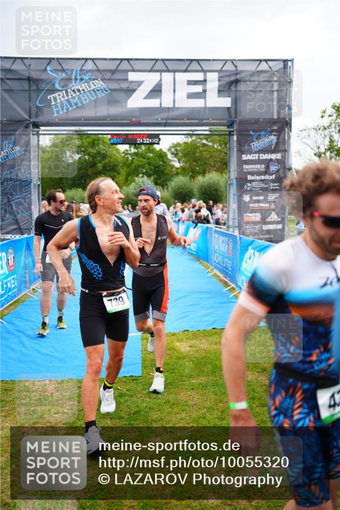 30.08.2026 - Elbe Triathlon Hamburg LAZAROV Photography http://msf.ph/oto/10055320 30.08.2026 11:02:40 Ziel 552, 637, 739, 1116 meine-sportfotos.de