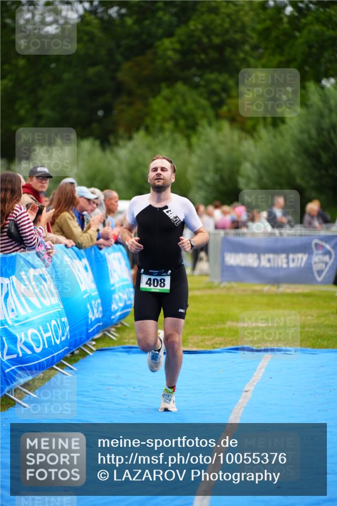 30.08.2026 - Elbe Triathlon Hamburg LAZAROV Photography http://msf.ph/oto/10055376 30.08.2026 11:03:00 Ziel 408 meine-sportfotos.de