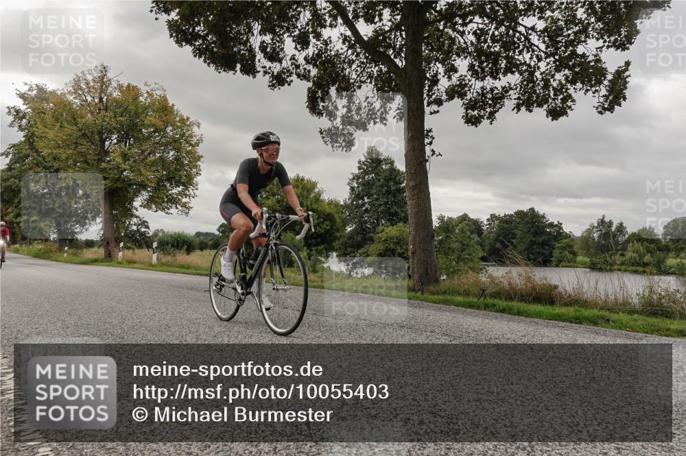 30.08.2026 - Elbe Triathlon Hamburg Michael Burmester http://msf.ph/oto/10055403 30.08.2026 11:33:53 Radfahren 1501, 1703, 1709 meine-sportfotos.de