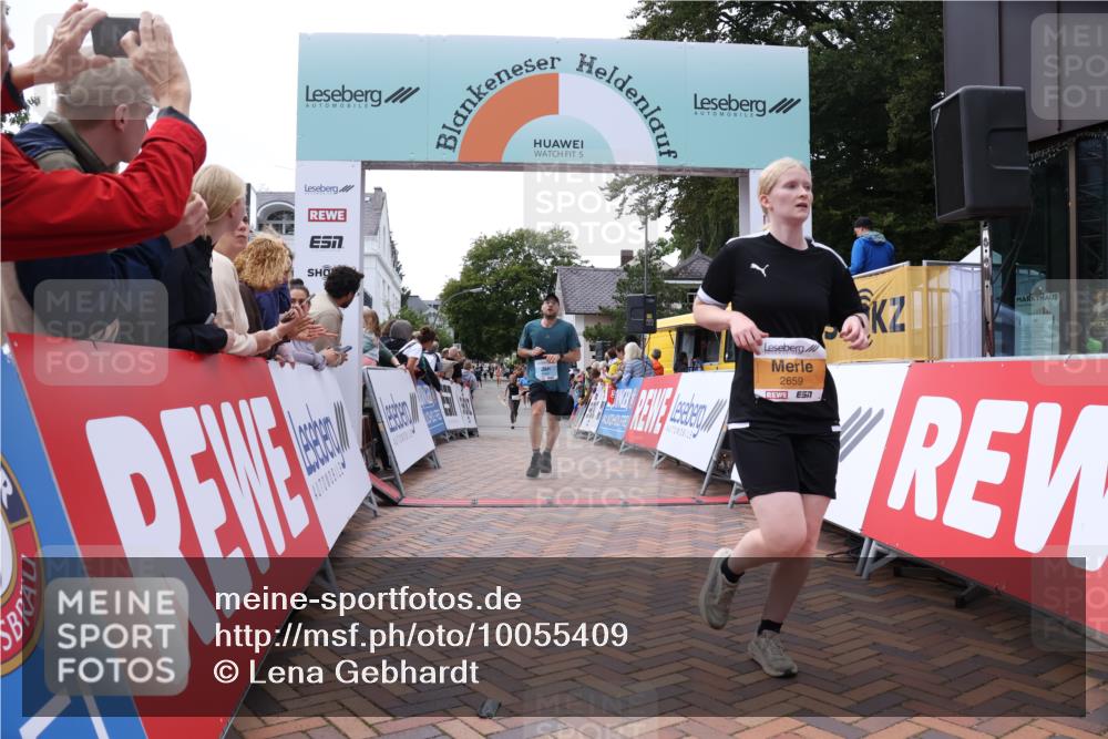 30.08.2026 - Blankeneser Heldenlauf Lena Gebhardt http://msf.ph/oto/10055409 30.08.2026 12:08:45 Ziel 2659, 2792, 4160 meine-sportfotos.de