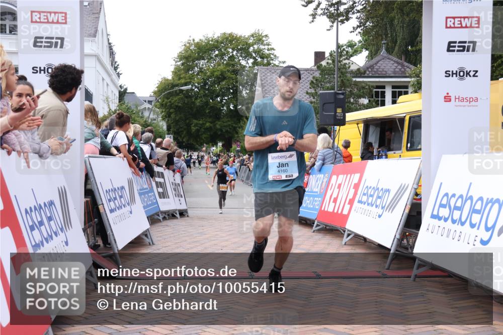 30.08.2026 - Blankeneser Heldenlauf Lena Gebhardt http://msf.ph/oto/10055415 30.08.2026 12:08:46 Ziel 2659, 4160 meine-sportfotos.de