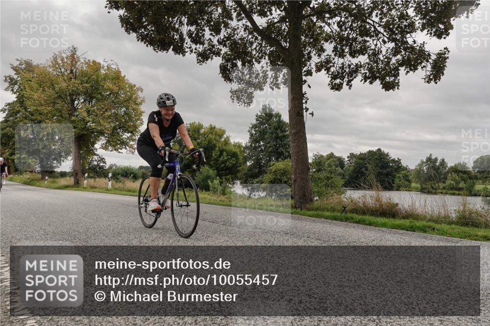 30.08.2026 - Elbe Triathlon Hamburg Michael Burmester http://msf.ph/oto/10055457 30.08.2026 11:36:32 Radfahren 1499, 1687, 1705 meine-sportfotos.de