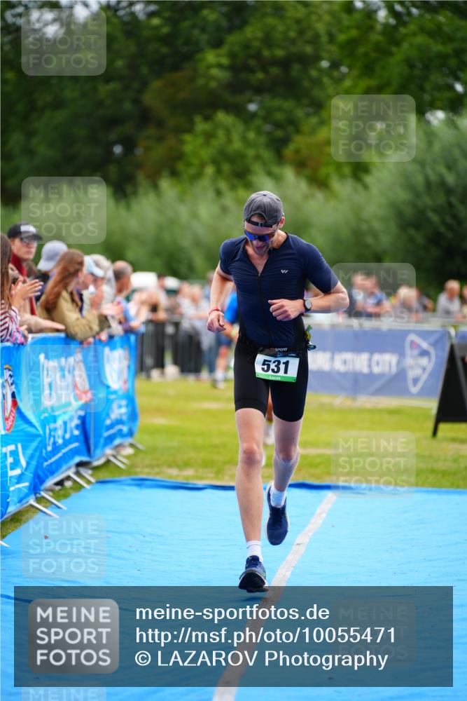 30.08.2026 - Elbe Triathlon Hamburg LAZAROV Photography http://msf.ph/oto/10055471 30.08.2026 11:03:55 Ziel 483, 531, 642, 664 meine-sportfotos.de