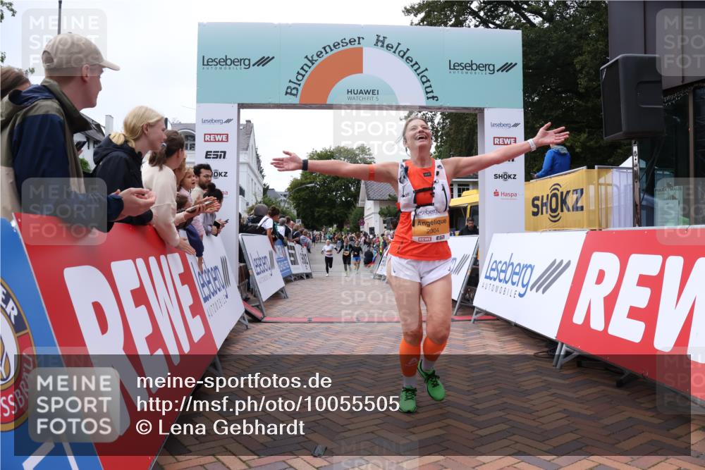 30.08.2026 - Blankeneser Heldenlauf Lena Gebhardt http://msf.ph/oto/10055505 30.08.2026 12:09:02 Ziel 2304, 2448, 4476 meine-sportfotos.de