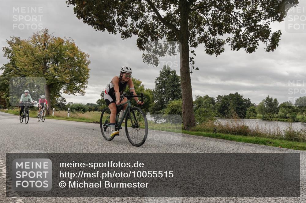 30.08.2026 - Elbe Triathlon Hamburg Michael Burmester http://msf.ph/oto/10055515 30.08.2026 11:38:25 Radfahren 1498, 1502, 1658 meine-sportfotos.de