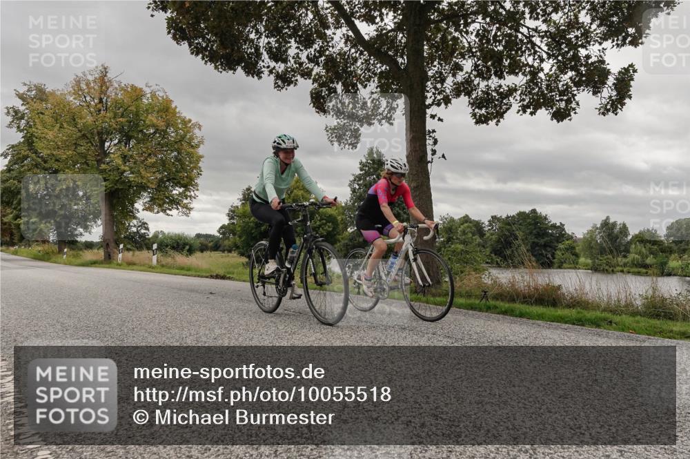 30.08.2026 - Elbe Triathlon Hamburg Michael Burmester http://msf.ph/oto/10055518 30.08.2026 11:38:27 Radfahren 1465, 1498, 1502, 1658 meine-sportfotos.de