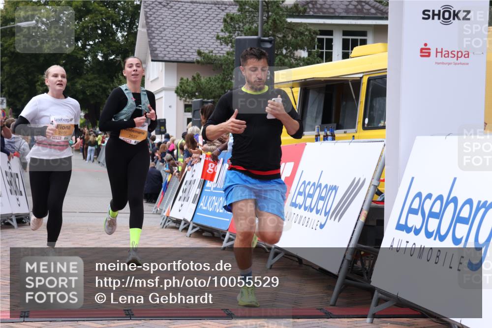 30.08.2026 - Blankeneser Heldenlauf Lena Gebhardt http://msf.ph/oto/10055529 30.08.2026 12:09:06 Ziel 2304, 2464, 2637, 4476 meine-sportfotos.de
