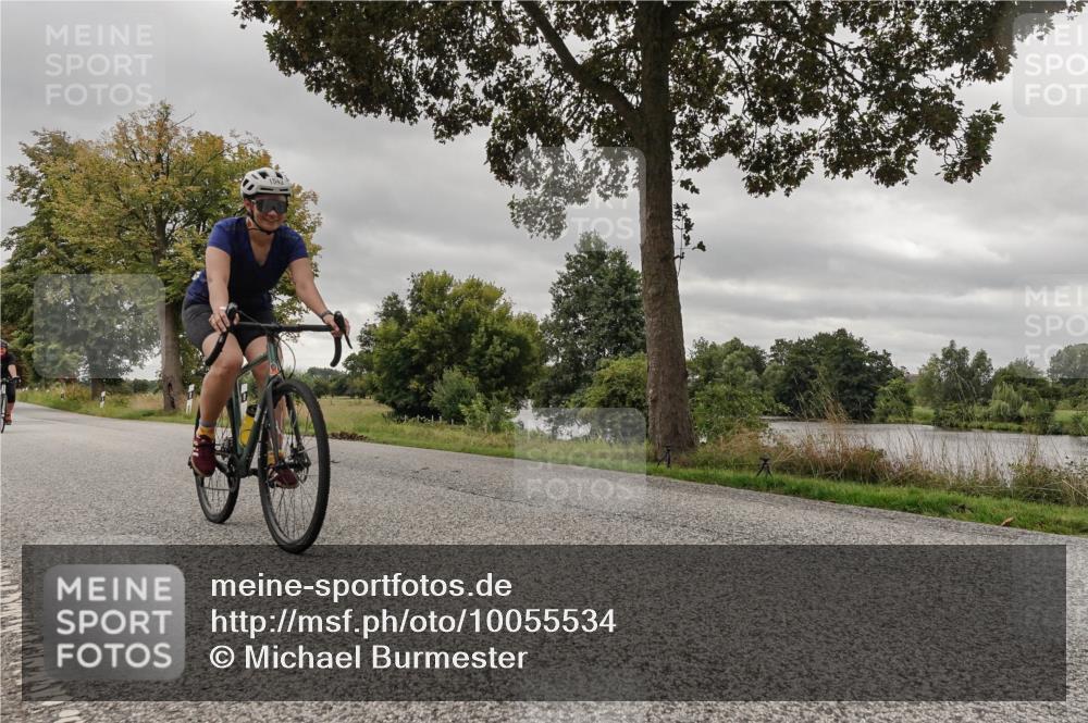 30.08.2026 - Elbe Triathlon Hamburg Michael Burmester http://msf.ph/oto/10055534 30.08.2026 11:39:06 Radfahren 1540, 1543, 1683, 1715 meine-sportfotos.de