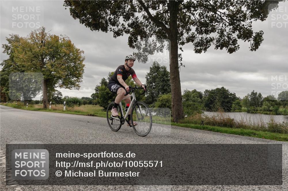30.08.2026 - Elbe Triathlon Hamburg Michael Burmester http://msf.ph/oto/10055571 30.08.2026 11:40:18 Radfahren 1537 meine-sportfotos.de