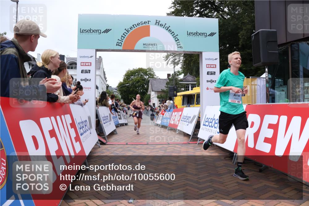 30.08.2026 - Blankeneser Heldenlauf Lena Gebhardt http://msf.ph/oto/10055600 30.08.2026 12:09:23 Ziel 2481, 2876, 4427 meine-sportfotos.de