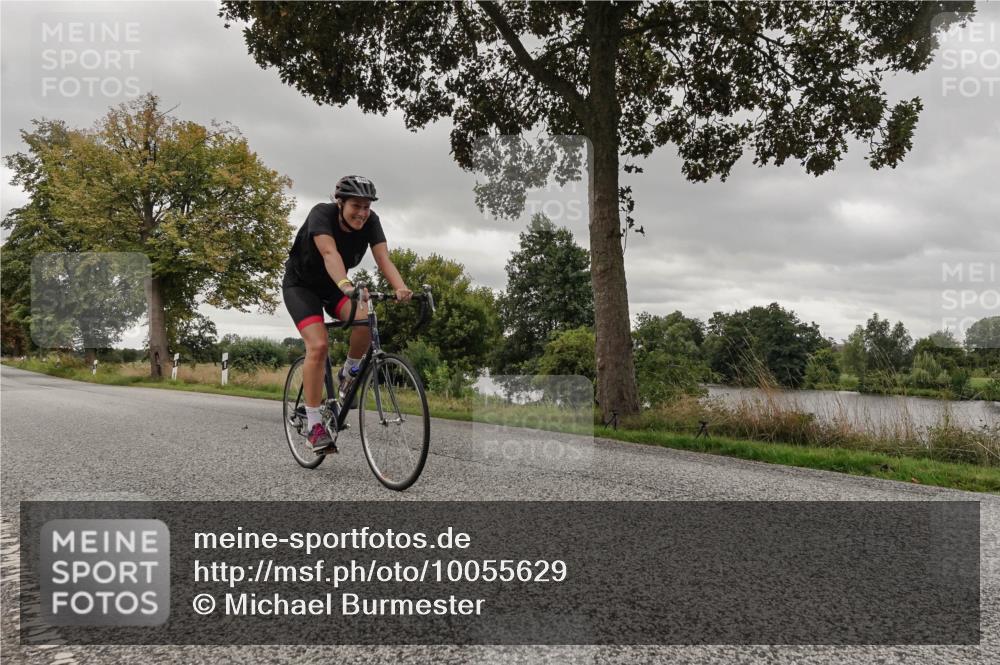 30.08.2026 - Elbe Triathlon Hamburg Michael Burmester http://msf.ph/oto/10055629 30.08.2026 11:44:49 Radfahren 1622, 1656 meine-sportfotos.de