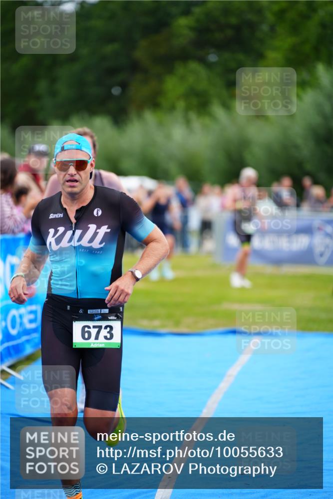 30.08.2026 - Elbe Triathlon Hamburg LAZAROV Photography http://msf.ph/oto/10055633 30.08.2026 11:04:48 Ziel 299, 673 meine-sportfotos.de