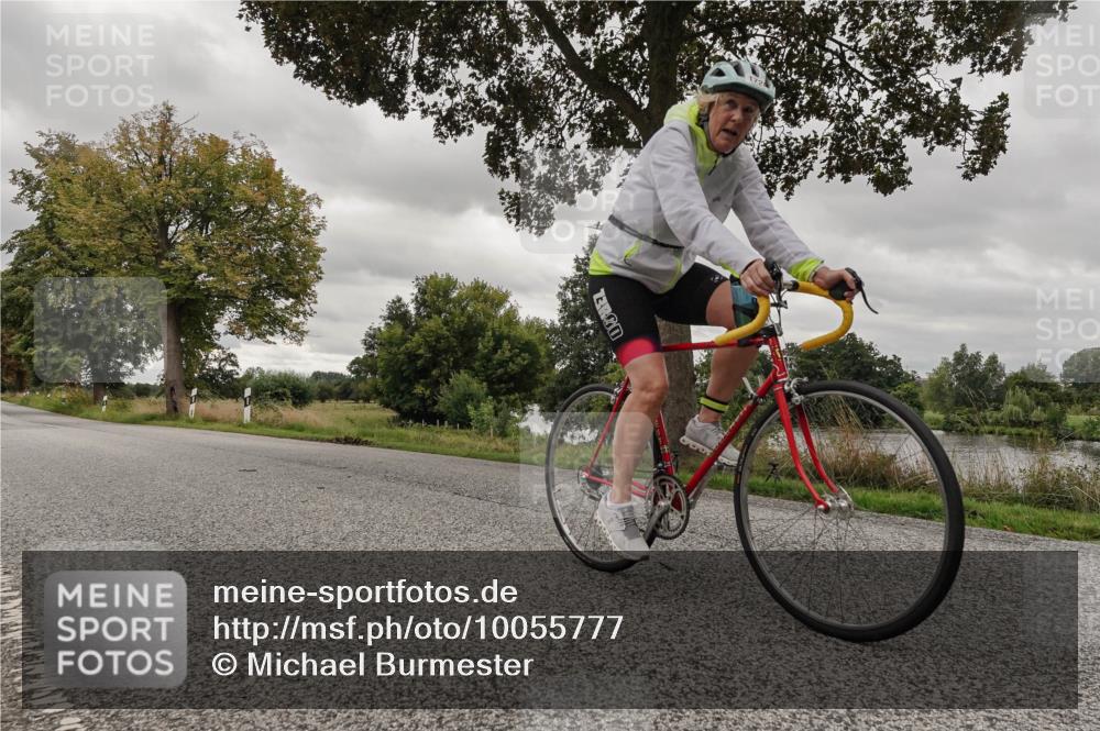 30.08.2026 - Elbe Triathlon Hamburg Michael Burmester http://msf.ph/oto/10055777 30.08.2026 12:14:41 Radfahren 1720 meine-sportfotos.de