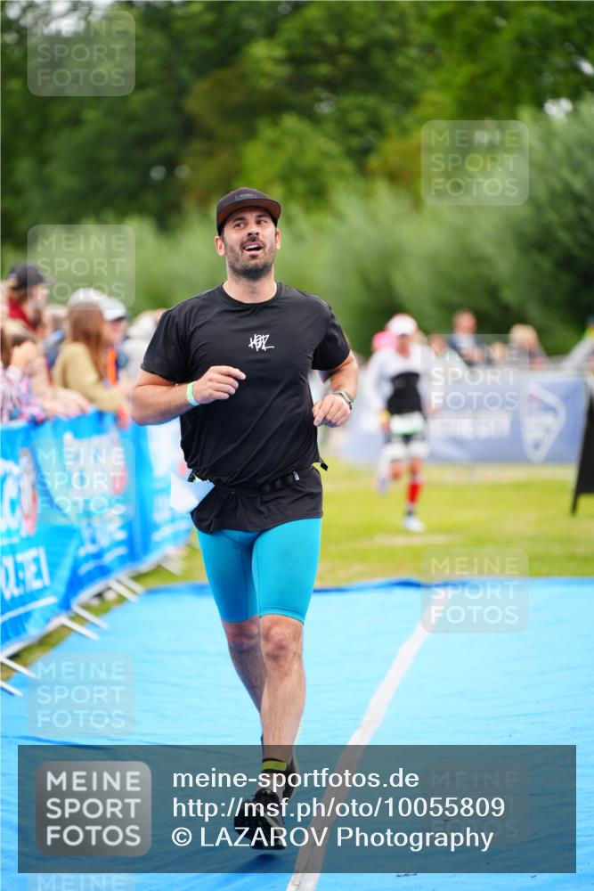 30.08.2026 - Elbe Triathlon Hamburg LAZAROV Photography http://msf.ph/oto/10055809 30.08.2026 11:05:59 Ziel 414, 431, 671, 779 meine-sportfotos.de