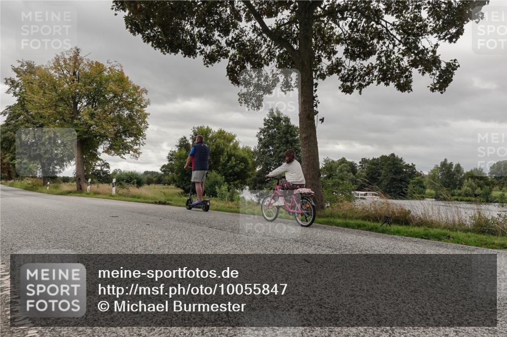 30.08.2026 - Elbe Triathlon Hamburg Michael Burmester http://msf.ph/oto/10055847 30.08.2026 12:18:45 Radfahren  meine-sportfotos.de