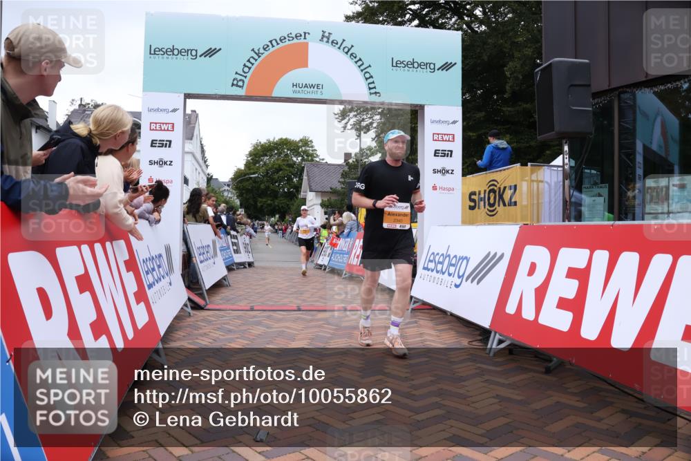 30.08.2026 - Blankeneser Heldenlauf Lena Gebhardt http://msf.ph/oto/10055862 30.08.2026 12:09:57 Ziel 2096, 2340, 2788, 4259, 4473 meine-sportfotos.de