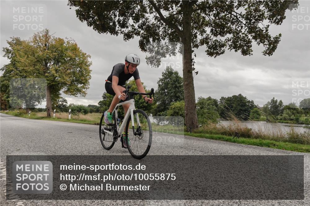 30.08.2026 - Elbe Triathlon Hamburg Michael Burmester http://msf.ph/oto/10055875 30.08.2026 12:26:05 Radfahren 1735 meine-sportfotos.de
