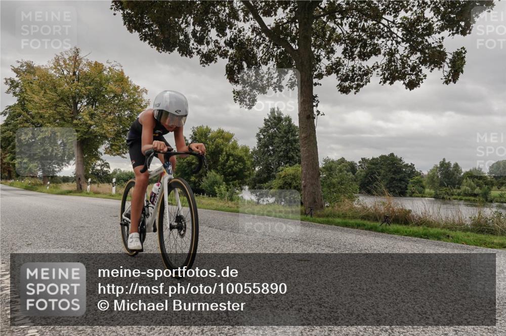 30.08.2026 - Elbe Triathlon Hamburg Michael Burmester http://msf.ph/oto/10055890 30.08.2026 12:27:55 Radfahren 1743, 1747 meine-sportfotos.de