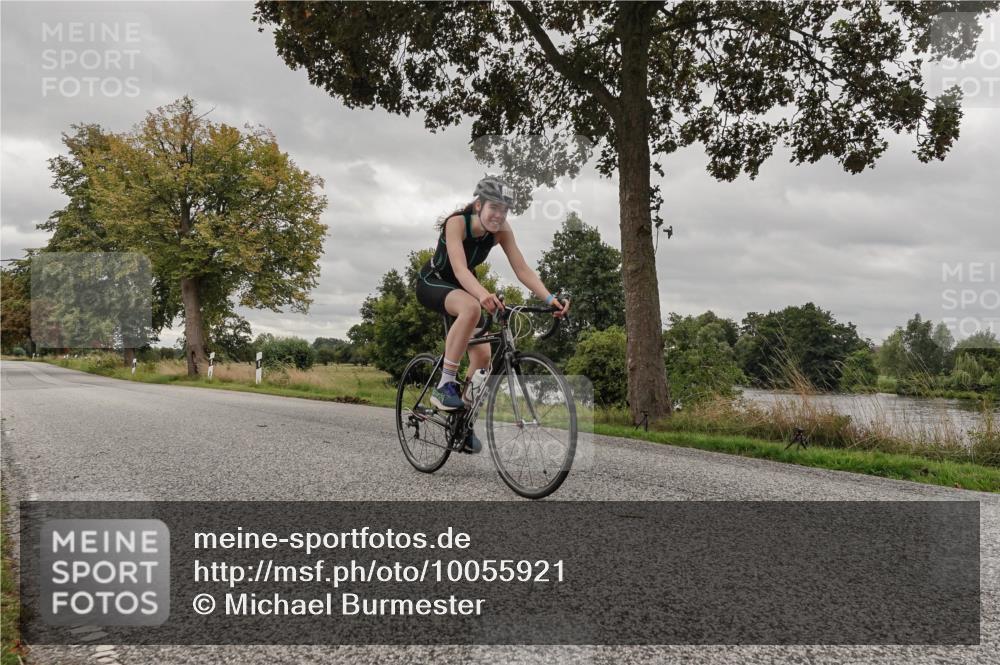 30.08.2026 - Elbe Triathlon Hamburg Michael Burmester http://msf.ph/oto/10055921 30.08.2026 12:30:09 Radfahren 1731, 1768 meine-sportfotos.de