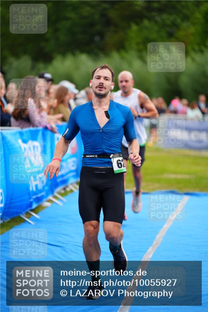 30.08.2026 - Elbe Triathlon Hamburg LAZAROV Photography http://msf.ph/oto/10055927 30.08.2026 11:06:32 Ziel 482, 628, 675, 1067 meine-sportfotos.de