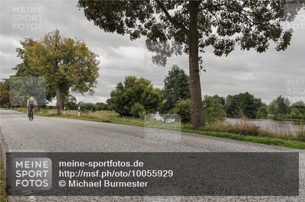 30.08.2026 - Elbe Triathlon Hamburg Michael Burmester http://msf.ph/oto/10055929 30.08.2026 12:30:51 Radfahren 1761 meine-sportfotos.de