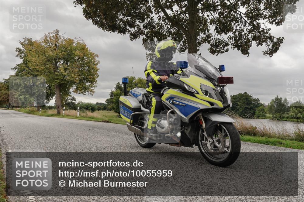 30.08.2026 - Elbe Triathlon Hamburg Michael Burmester http://msf.ph/oto/10055959 30.08.2026 12:32:40 Radfahren  meine-sportfotos.de