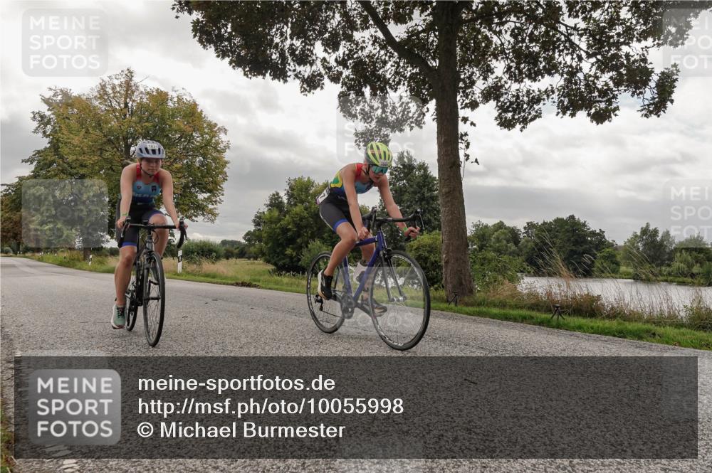 30.08.2026 - Elbe Triathlon Hamburg Michael Burmester http://msf.ph/oto/10055998 30.08.2026 12:42:53 Radfahren 1807, 1811 meine-sportfotos.de
