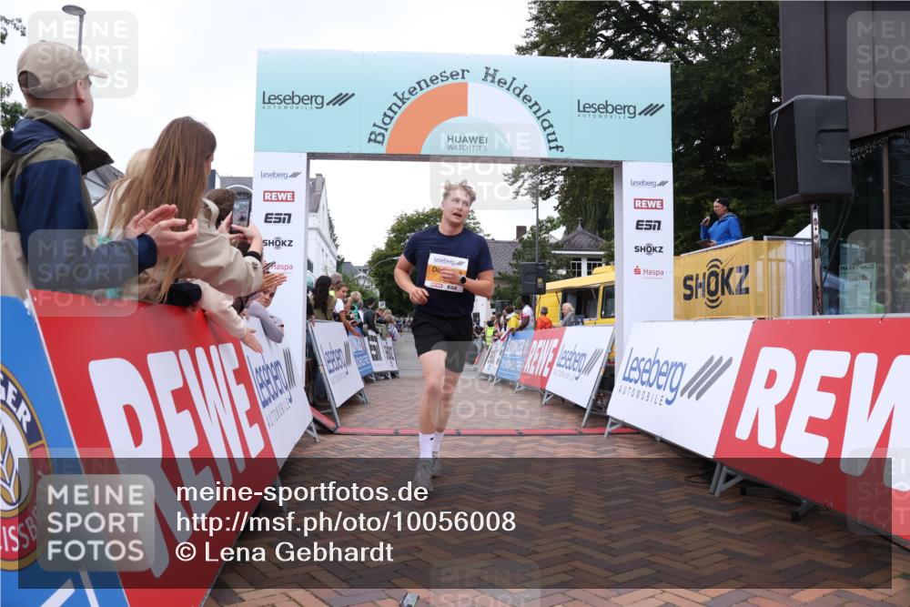 30.08.2026 - Blankeneser Heldenlauf Lena Gebhardt http://msf.ph/oto/10056008 30.08.2026 12:10:28 Ziel 2128, 2224 meine-sportfotos.de
