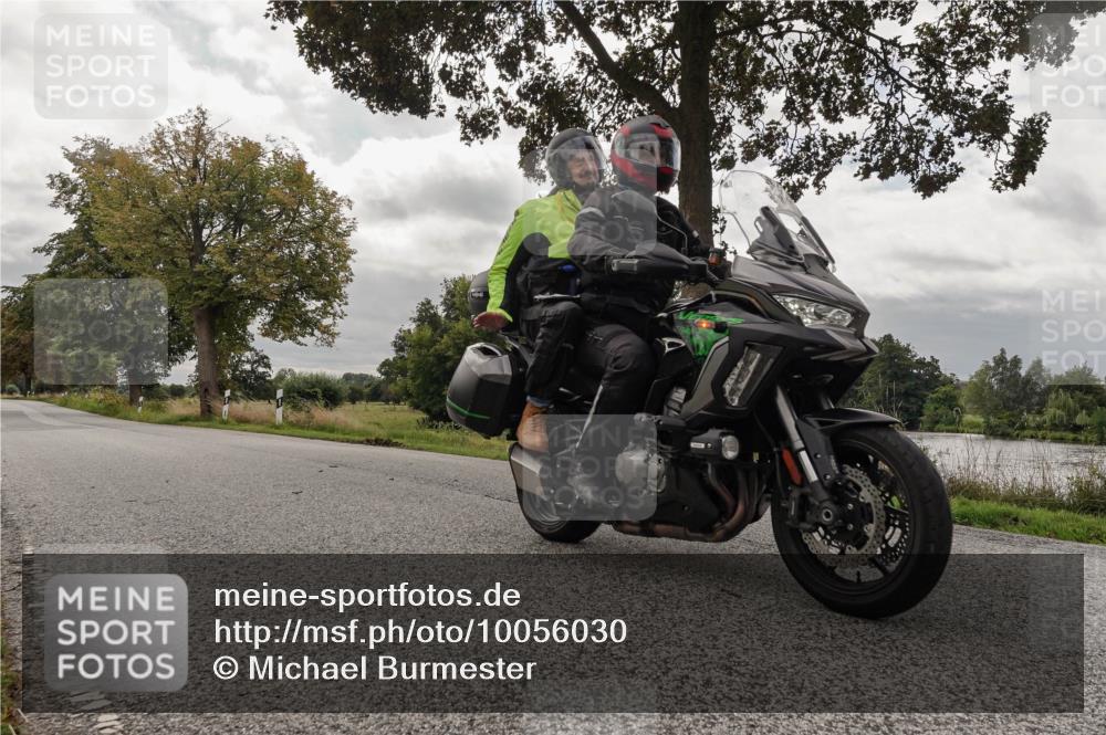 30.08.2026 - Elbe Triathlon Hamburg Michael Burmester http://msf.ph/oto/10056030 30.08.2026 12:45:26 Radfahren  meine-sportfotos.de