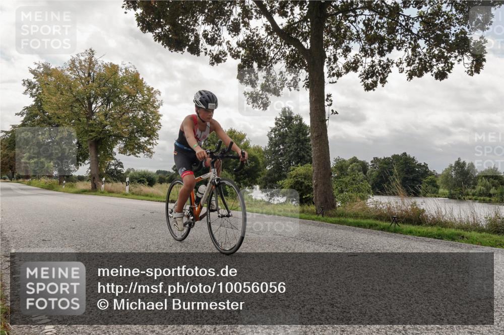 30.08.2026 - Elbe Triathlon Hamburg Michael Burmester http://msf.ph/oto/10056056 30.08.2026 12:50:16 Radfahren 1785 meine-sportfotos.de