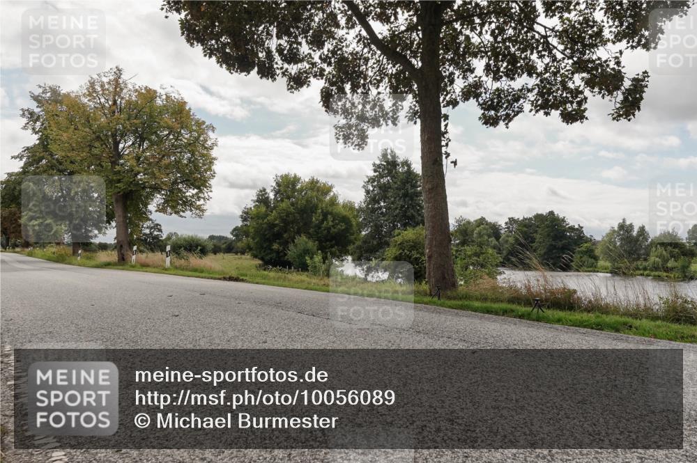30.08.2026 - Elbe Triathlon Hamburg Michael Burmester http://msf.ph/oto/10056089 30.08.2026 12:59:56 Radfahren  meine-sportfotos.de