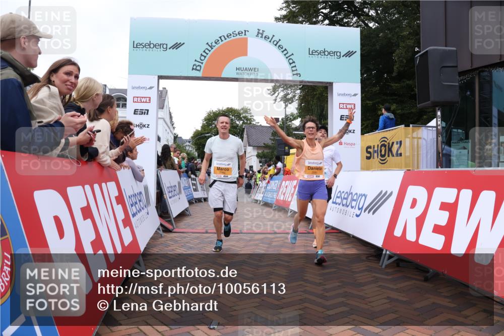 30.08.2026 - Blankeneser Heldenlauf Lena Gebhardt http://msf.ph/oto/10056113 30.08.2026 12:10:37 Ziel 2081, 2082, 2128, 2822, 4350 meine-sportfotos.de
