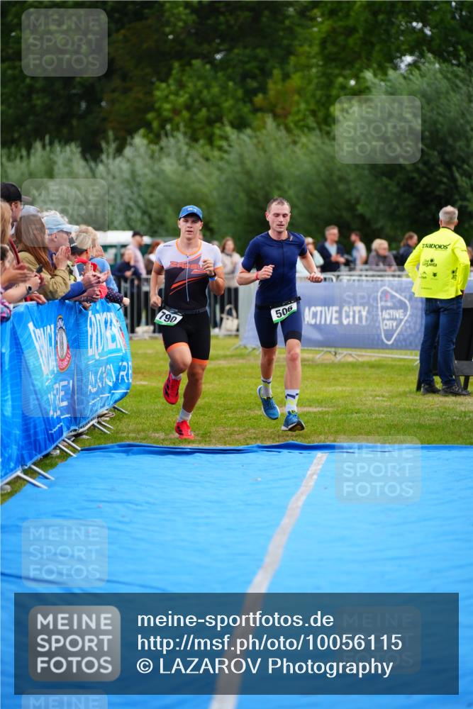 30.08.2026 - Elbe Triathlon Hamburg LAZAROV Photography http://msf.ph/oto/10056115 30.08.2026 11:08:20 Ziel 506, 790 meine-sportfotos.de