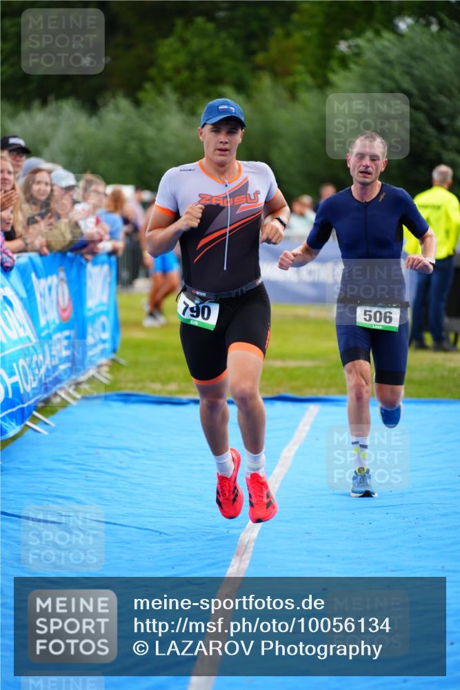 30.08.2026 - Elbe Triathlon Hamburg LAZAROV Photography http://msf.ph/oto/10056134 30.08.2026 11:08:22 Ziel 506, 790 meine-sportfotos.de