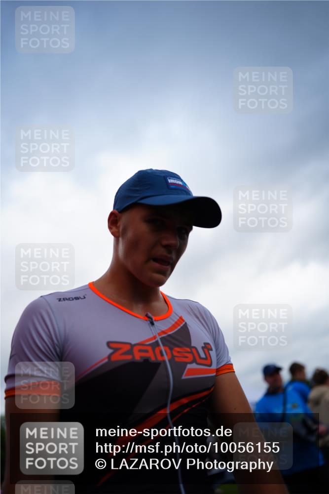 30.08.2026 - Elbe Triathlon Hamburg LAZAROV Photography http://msf.ph/oto/10056155 30.08.2026 11:08:27 Ziel  meine-sportfotos.de