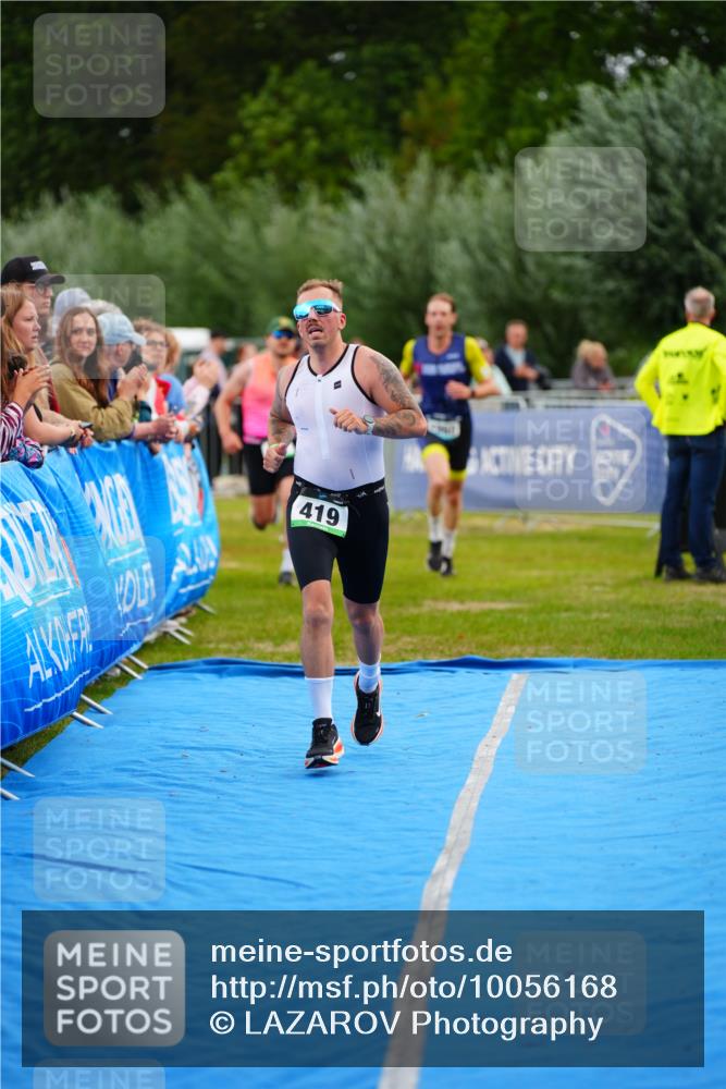 30.08.2026 - Elbe Triathlon Hamburg LAZAROV Photography http://msf.ph/oto/10056168 30.08.2026 11:08:38 Ziel 419, 590, 655, 1260 meine-sportfotos.de