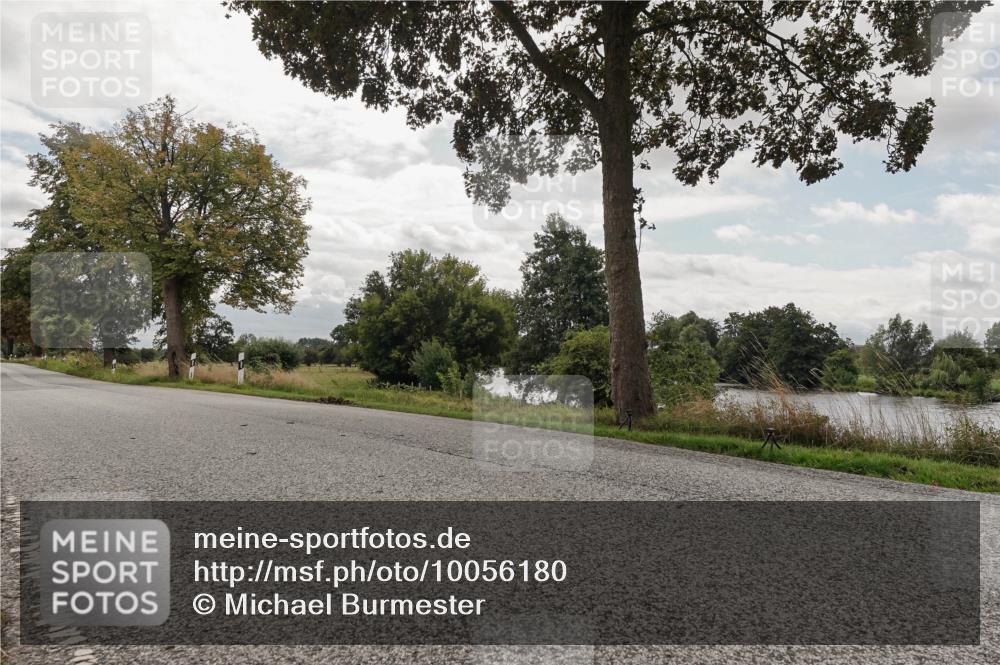 30.08.2026 - Elbe Triathlon Hamburg Michael Burmester http://msf.ph/oto/10056180 30.08.2026 13:01:04 Radfahren  meine-sportfotos.de
