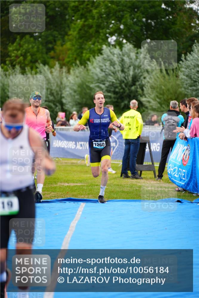 30.08.2026 - Elbe Triathlon Hamburg LAZAROV Photography http://msf.ph/oto/10056184 30.08.2026 11:08:40 Ziel 419, 590, 655, 1260 meine-sportfotos.de