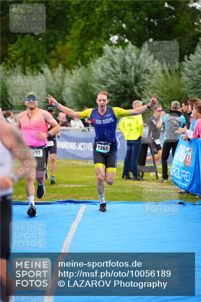 30.08.2026 - Elbe Triathlon Hamburg LAZAROV Photography http://msf.ph/oto/10056189 30.08.2026 11:08:41 Ziel 419, 590, 655, 1260 meine-sportfotos.de