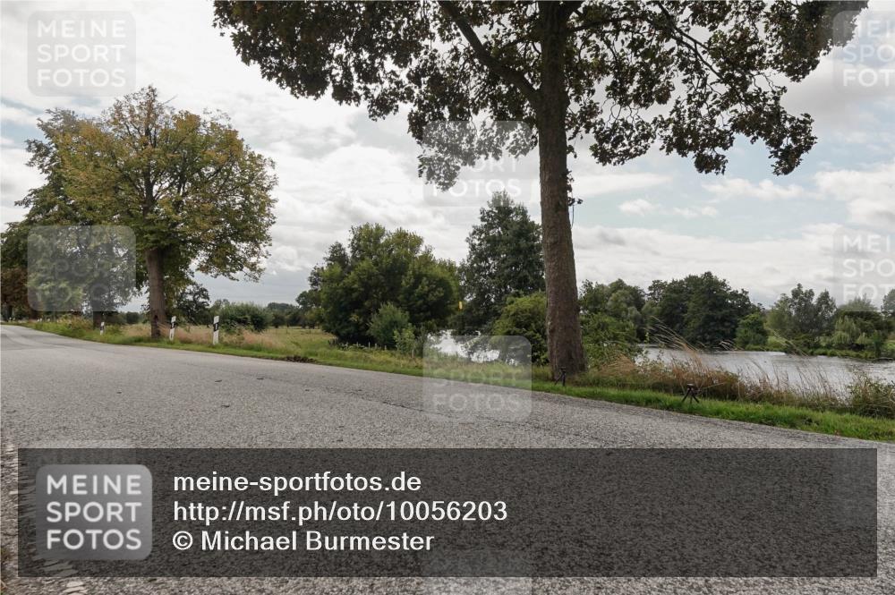 30.08.2026 - Elbe Triathlon Hamburg Michael Burmester http://msf.ph/oto/10056203 30.08.2026 13:01:13 Radfahren  meine-sportfotos.de