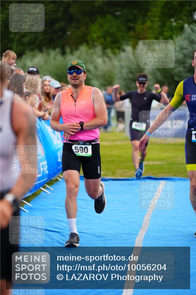30.08.2026 - Elbe Triathlon Hamburg LAZAROV Photography http://msf.ph/oto/10056204 30.08.2026 11:08:42 Ziel 419, 590, 655, 1260 meine-sportfotos.de