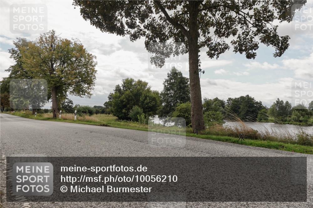 30.08.2026 - Elbe Triathlon Hamburg Michael Burmester http://msf.ph/oto/10056210 30.08.2026 13:01:16 Radfahren  meine-sportfotos.de