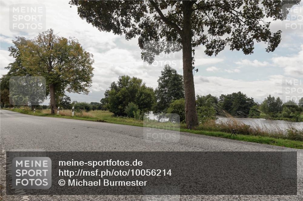 30.08.2026 - Elbe Triathlon Hamburg Michael Burmester http://msf.ph/oto/10056214 30.08.2026 13:01:17 Radfahren  meine-sportfotos.de