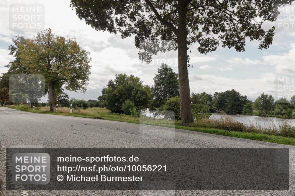 30.08.2026 - Elbe Triathlon Hamburg Michael Burmester http://msf.ph/oto/10056221 30.08.2026 13:01:20 Radfahren  meine-sportfotos.de