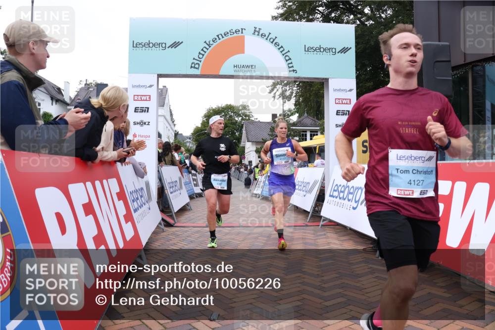 30.08.2026 - Blankeneser Heldenlauf Lena Gebhardt http://msf.ph/oto/10056226 30.08.2026 12:10:54 Ziel 2051, 4127, 4137, 4342, 4367 meine-sportfotos.de