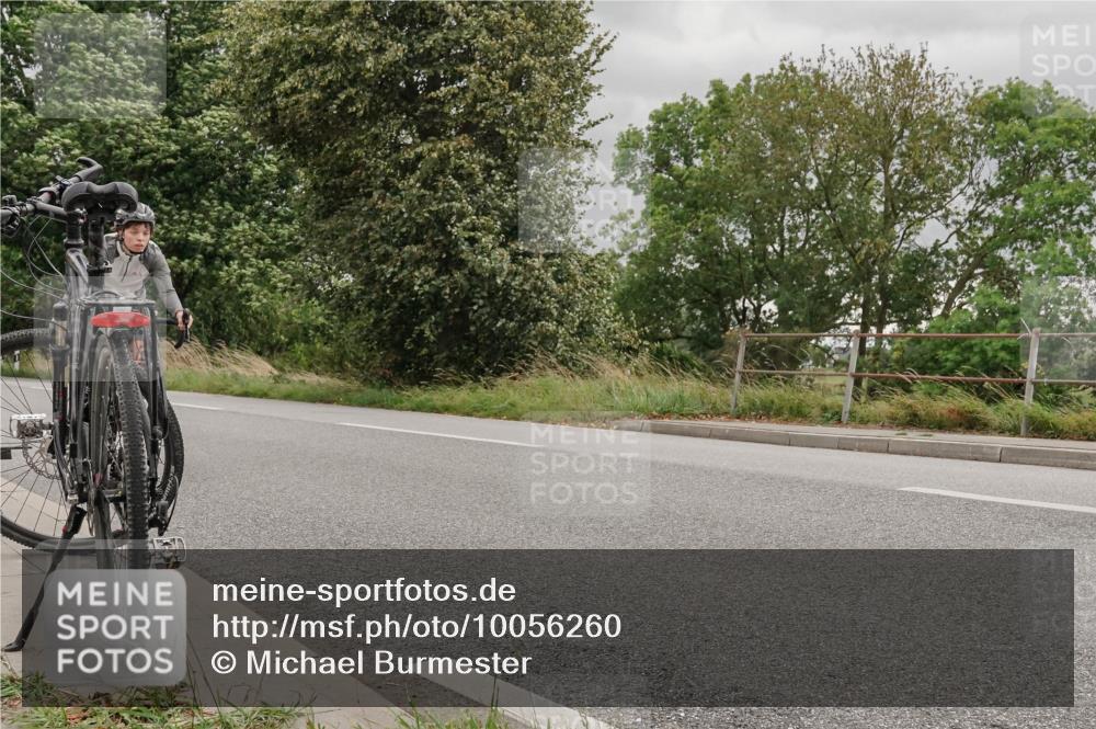 30.08.2026 - Elbe Triathlon Hamburg Michael Burmester http://msf.ph/oto/10056260 30.08.2026 13:36:59 Radfahren  meine-sportfotos.de