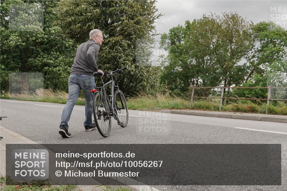 30.08.2026 - Elbe Triathlon Hamburg Michael Burmester http://msf.ph/oto/10056267 30.08.2026 13:37:59 Radfahren  meine-sportfotos.de