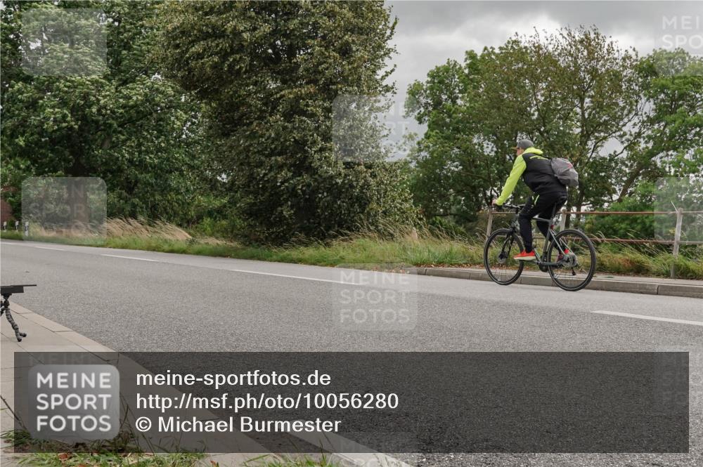 30.08.2026 - Elbe Triathlon Hamburg Michael Burmester http://msf.ph/oto/10056280 30.08.2026 13:39:45 Radfahren  meine-sportfotos.de