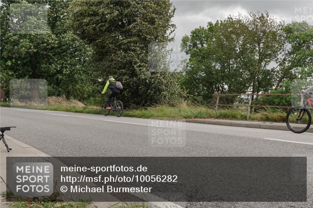 30.08.2026 - Elbe Triathlon Hamburg Michael Burmester http://msf.ph/oto/10056282 30.08.2026 13:39:46 Radfahren  meine-sportfotos.de